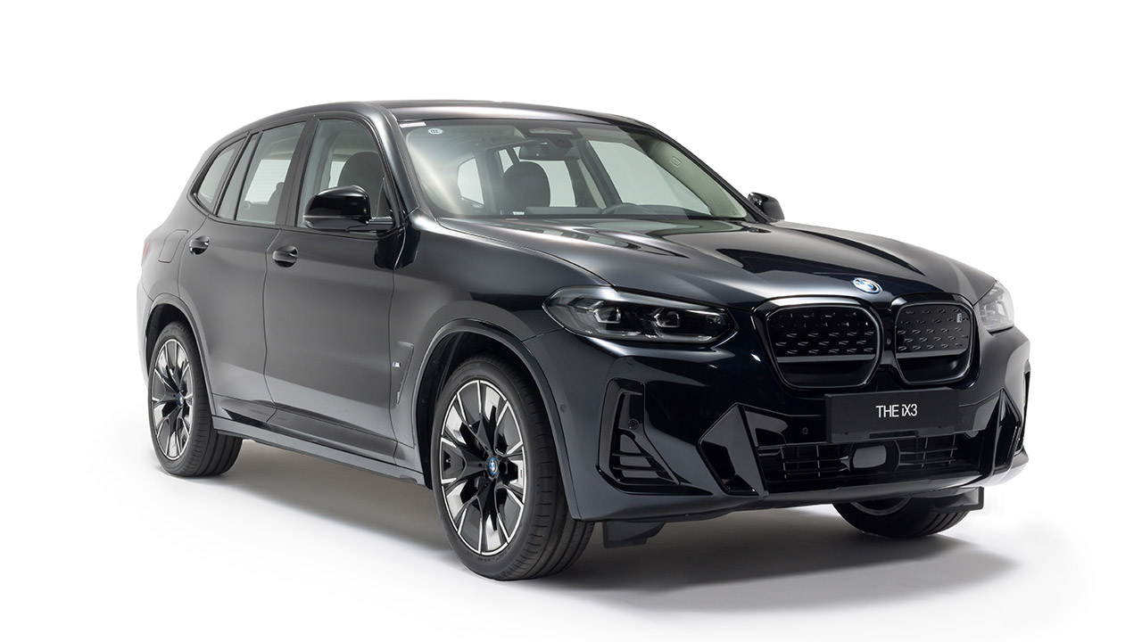 نمای بنر BMW iX3 Creative 2024