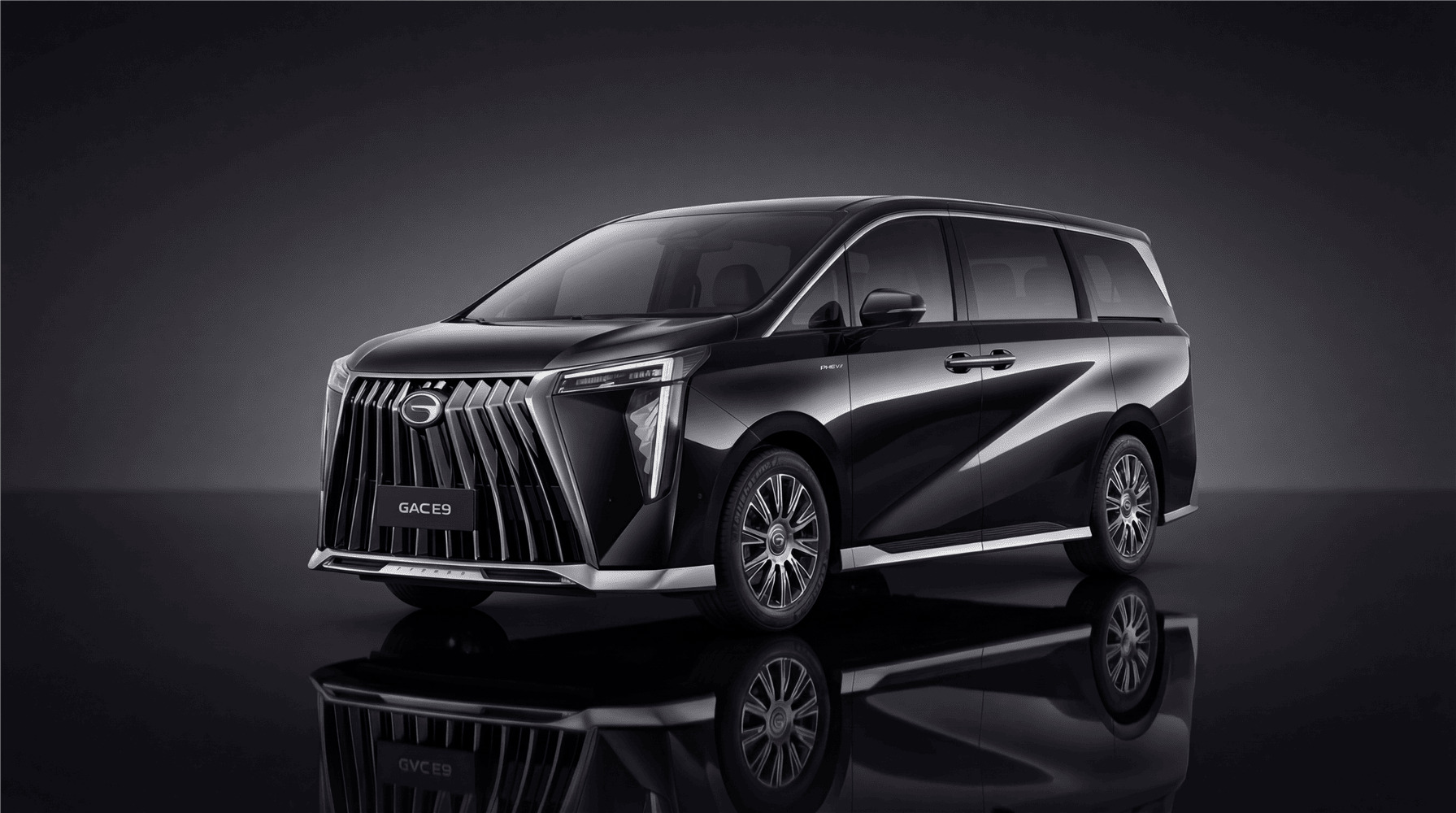 فروش محدود GAC E9 MPV
